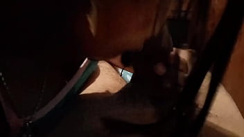 Tengo un enorme pene en mi boca debo sacarle su leche Tengo un enorme pene en mi boca debo sacarle su leche