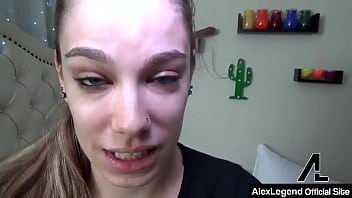 Sexy bobbi dylan squeezes all the cum out of alex legend's cock