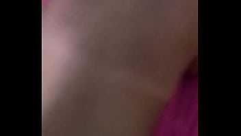 Morena sensacional viaja para conhecer o lopescarioca