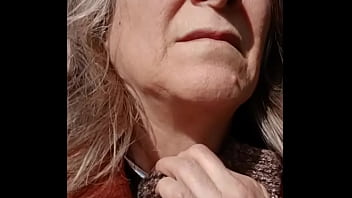 2024 09 27 esclave f humiliations publiques et exhibition en ville