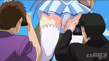 Masturbándome en público mientras la gente me mira hentai