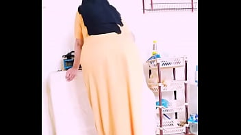 Moroccan routini in kitchen do nautghy things