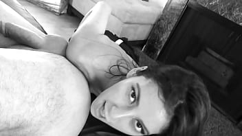 Nip n tuck kinky babe rims with her tongue and nipples