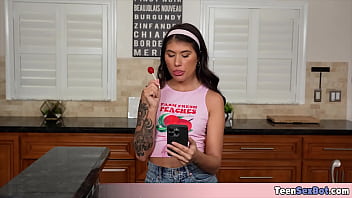 Cute teenie likes to give harsh blowjobs