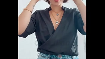 Wheti farei se exibindo one fans