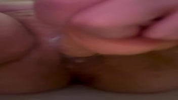 Come listen to how wet i am