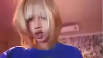 Ayuden samaritanos a buscar a esta chiquilla de buenos muslos