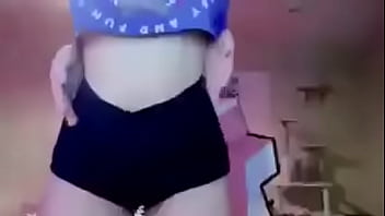 Ayuden samaritanos a buscar a esta chiquilla de buenos muslos