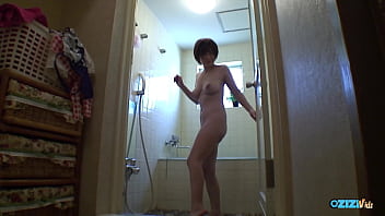 While this guy was drilling her