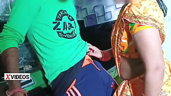 Hot young desi bhabhi fucked after romance in kitchen with hot young boy