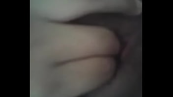 Joven se masturba para su novio