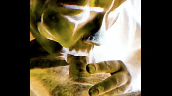 Pov vizinha milf casada é possuída chupa e engole tudo do vizinho corno enquanto sua esposa não está asmr gemendo e quando chupa