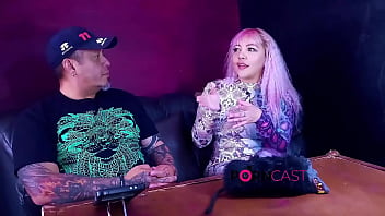 Kitty ann del set al restaurante con poder y orgullo