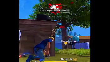 Jogando free fire com minha prima e fiquei de pau e comi ela no meio da partida Jogando free fire com minha prima e fiquei de pau e comi ela no meio da partida