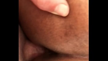 Filling up ebony’s pussy