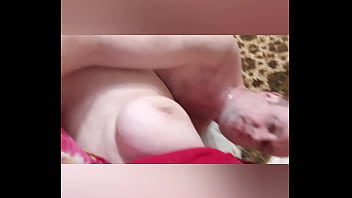 Сучка кончает