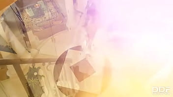 Glamour babe's dirty desires