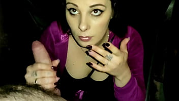 Risky outdoor blowjob