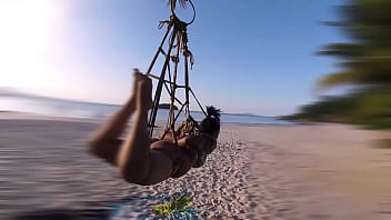 Ele girava igual ciranda pendurada nas cordas