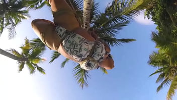 Ele girava igual ciranda pendurada nas cordas