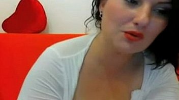 Sexy large cam babe is a big girl
