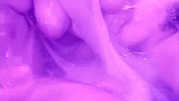 What wet lesbians also want