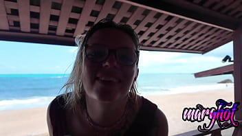 Duo love en front de mer dans une villa thaïlandaisebaise de couple en