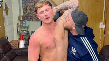 When he tells his gf he’s getting a post gym shower wetwill 22