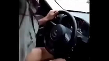 Cojiendo en el carro