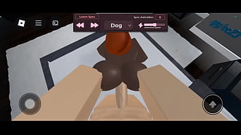 Me cojo a una negrita bien rica