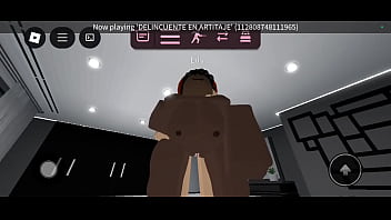 Me cojo a una negrita bien rica