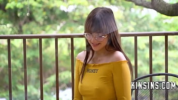 Horny stepuncle fucks 18yo niece