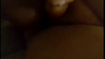 Minha cadela gordinha obdiente masturba para mim ii