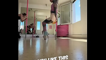 Pole dance with heels makes me happy it’s such an empowering way to express myself and feel confident what ma