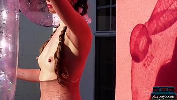 Bubble butt teen hottie exposes her amazing body for playboy and looks stunning Bubble butt teen hottie exposes her amazing body for playboy and looks stunning
