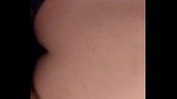 Le encanta por la cola