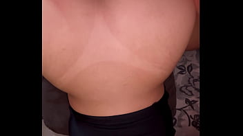 Fudendo o rabo da irma mais velha