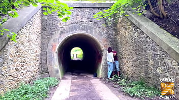 Monyca belle milf se fait cartoner comme elle voulait