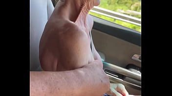 Driving down the pali after doing some sexy photos on bellows beach my photographer was giving me a hand