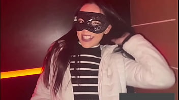 Muito frio em sp fui atrás de um pau grande e grosso pra me foder no pelo