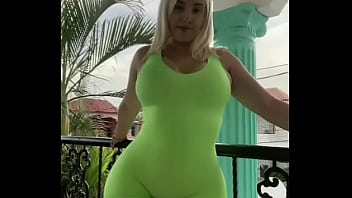 Loirao gostosa e suabraba gigante