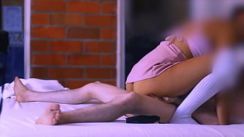 Cuñada y el compañero de la universidad