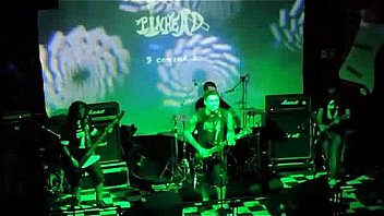 Pinhead cinco contra um ao live