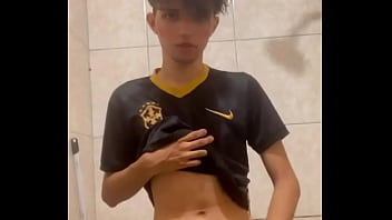 Alguém agora para me mamar gostoso cuida em adquirir rt x rt