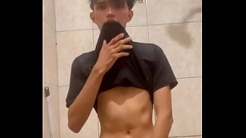 Alguém agora para me mamar gostoso cuida em adquirir rt x rt