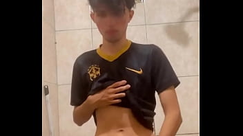 Alguém agora para me mamar gostoso cuida em adquirir rt x rt