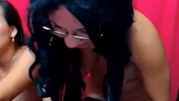 Webcam lesbian between decent girl and butterface