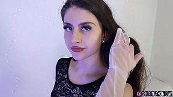 Beauty teen blowjob cum in mouth swallow