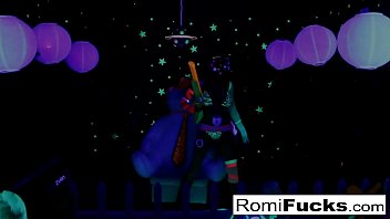 Romi & dani love to fuck