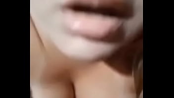 Filmei minha mulher dando pro meu vizinho